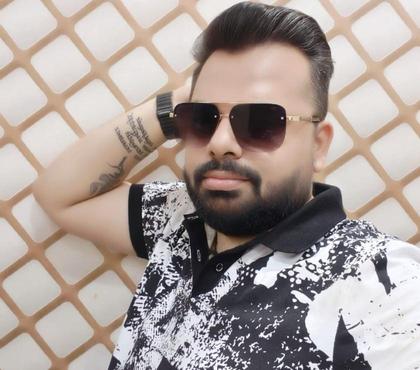 Women looking for men Chandigarh - Photos for Looking a partner for relatkonship