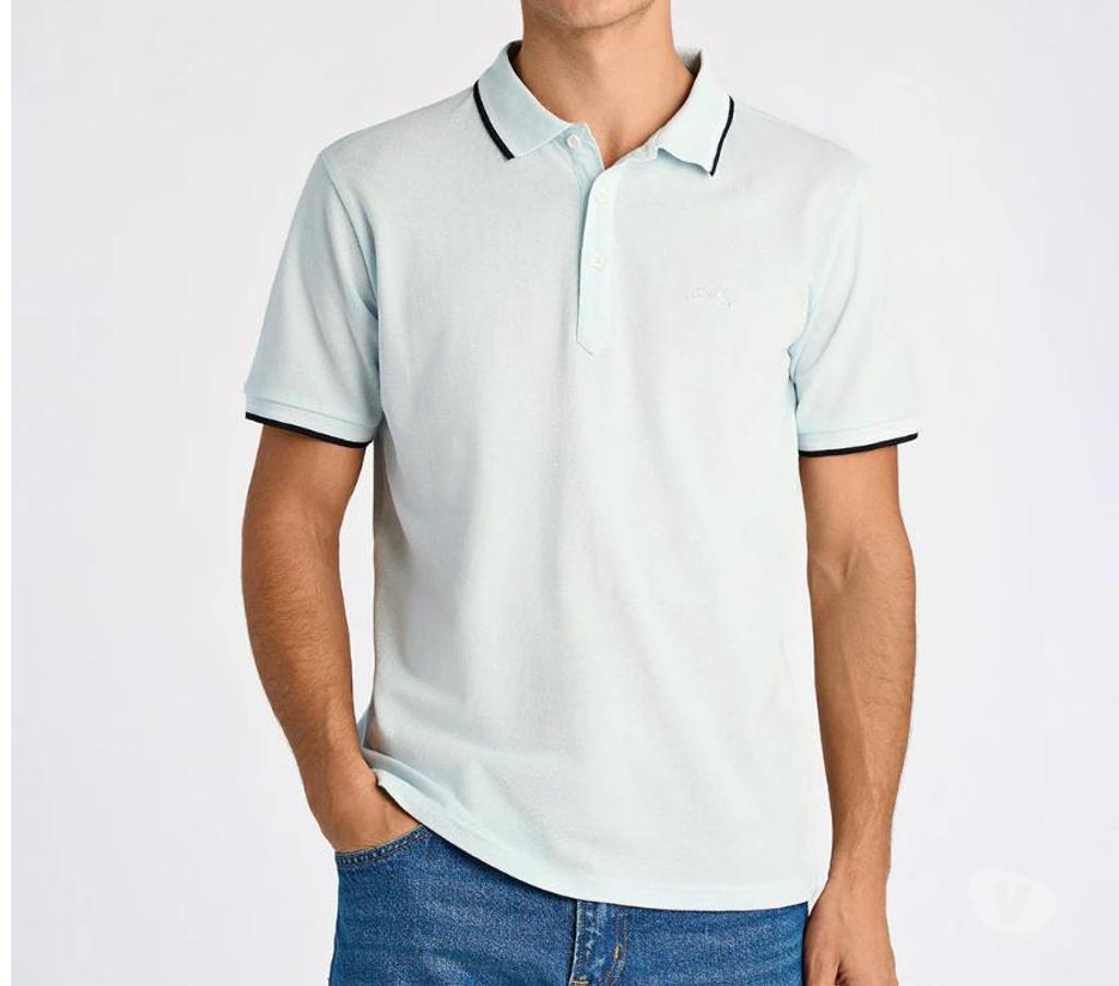 Buy & Sell Clothes Gurgaon - Photos for GANT Men’s T-Shirts
