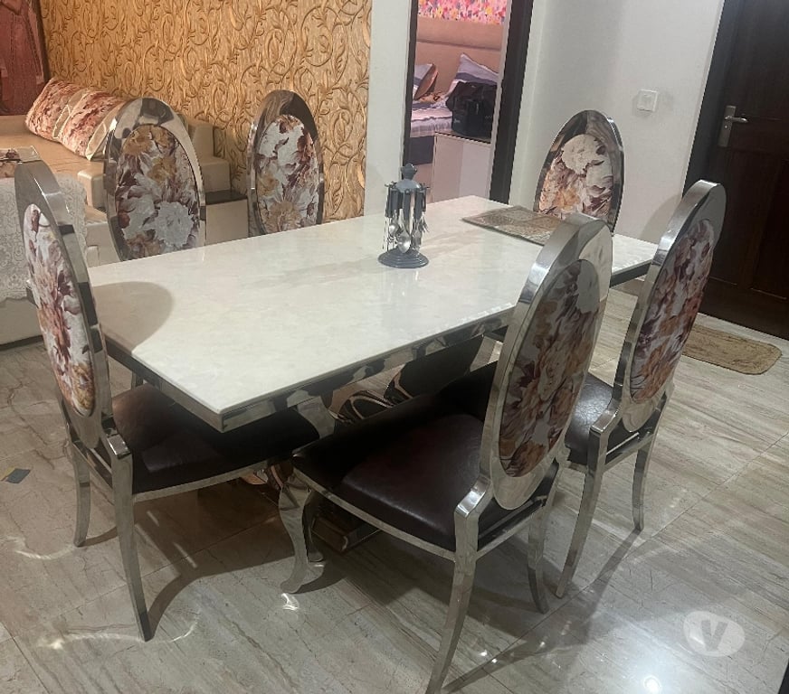 Used Furniture for Sale Chandigarh - Photos for Elegant Marble-Top Luxury Dining Set First-Class Condition