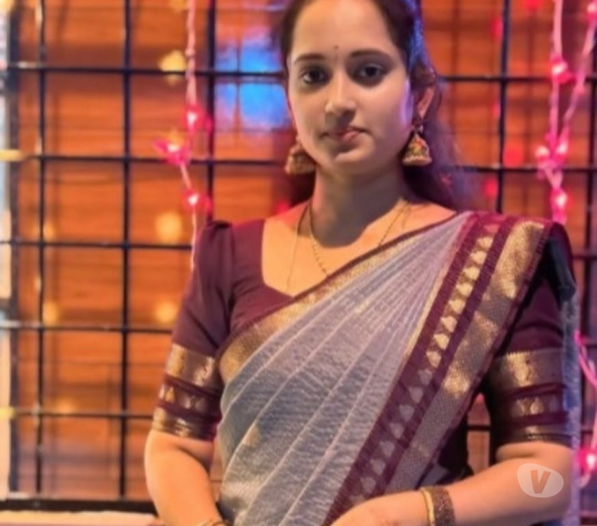 Call girl Kochi - Photos for Kochi independent service available WhatsApp number