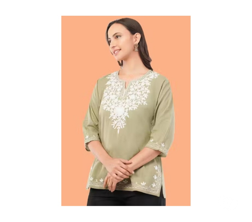 Buy & Sell Clothes Delhi - Photos for Kashmiri Short Kurti