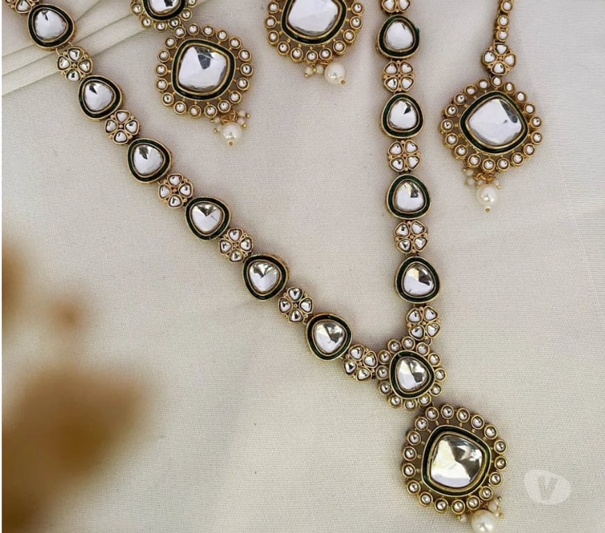 Fashion accessories Chennai - Photos for Kundan Studded Silver Jhumkas