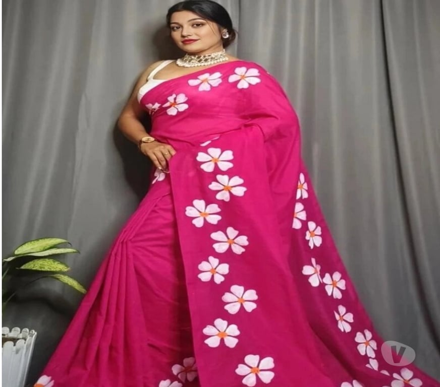 Buy & Sell Clothes Kolkata - Photos for Handmade Dark Pink Cotton Saree with Shiuli Print