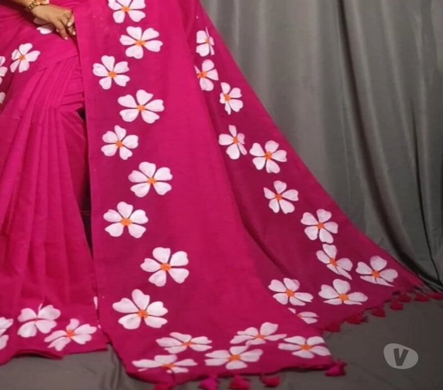 Buy & Sell Clothes Kolkata - Photos for Handmade Dark Pink Cotton Saree with Shiuli Print