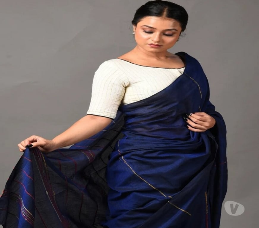 Buy & Sell Clothes Kolkata - Photos for Dark-Blue Handmade Cotton Saree