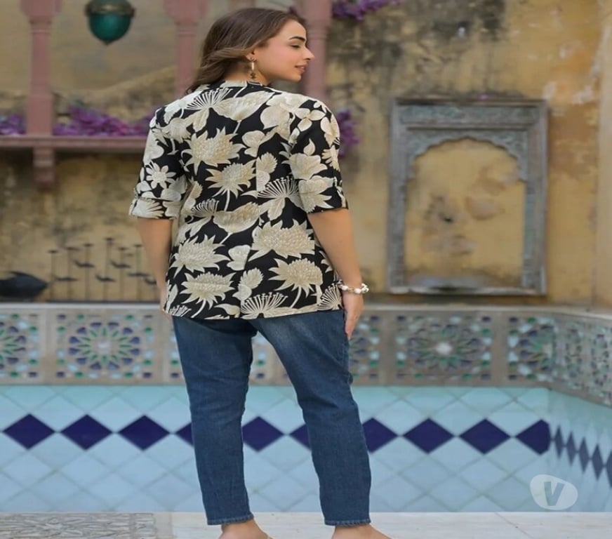 Buy & Sell Clothes Kolkata - Photos for Elegant Black Floral Printed Jaipuri Short Kurta