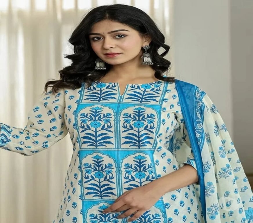 Buy & Sell Clothes Kolkata - Photos for Elegant Blue and White Floral Printed Jaipuri Kurta Set
