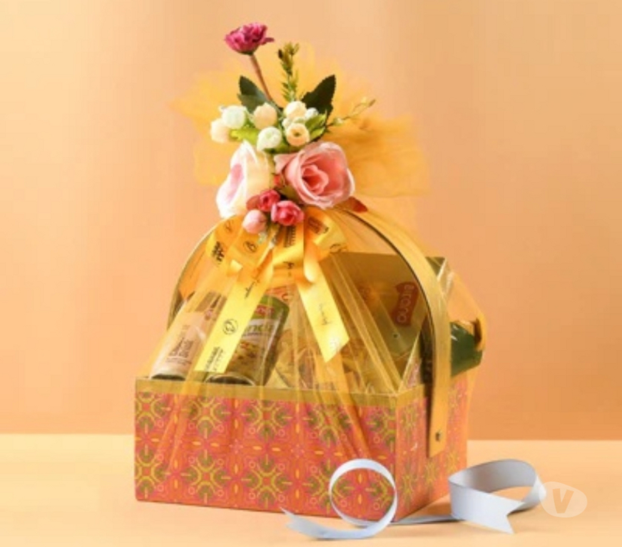 Buy & Sell Scrap Delhi - Photos for Rakshabandhan Gift Hampers Online