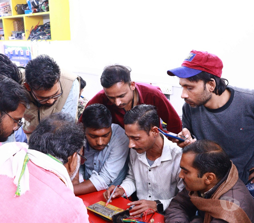 Coaching class New Delhi - Photos for E-Vehicle Repairing Course | E-Vehicle Repairing Institute