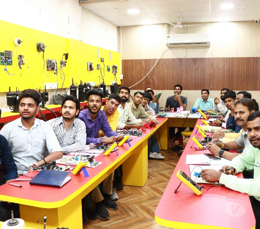 Coaching class New Delhi - Photos for AC Mechanical Repairing Course in Delhi