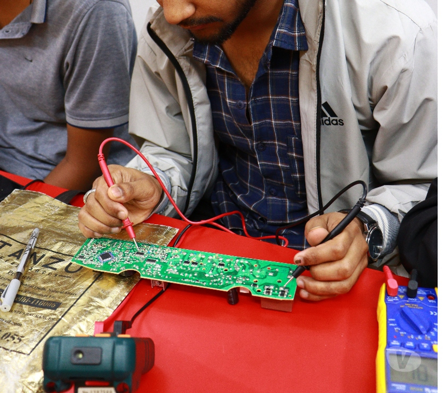 Coaching class New Delhi - Photos for Multitech Institute | AC PCB Repairing Institute in Delhi