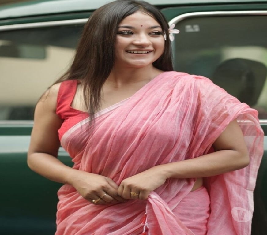 Buy & Sell Clothes Kolkata - Photos for Light Pink Solid Malmal Cotton Saree