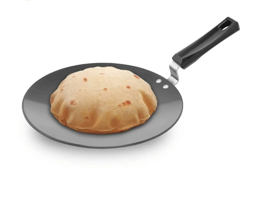 Buy & Sell home appliances Pune - Photos for Brand new Hawkins futura hard anodised tawa