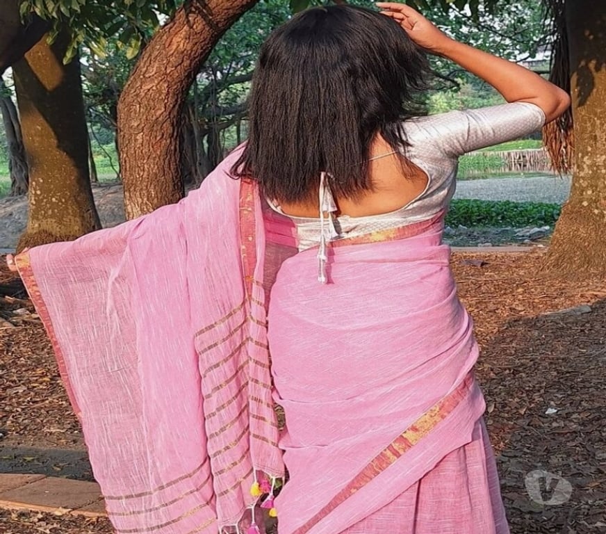 Buy & Sell Clothes Kolkata - Photos for Classic Pink Handloom Linen Saree