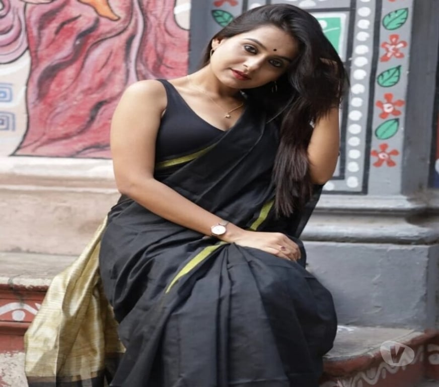 Buy & Sell Clothes Kolkata - Photos for Black Cotton Silk Saree