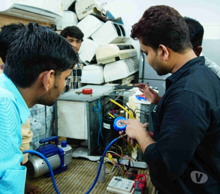 Coaching class New Delhi - Photos for AC PCB Repairing Course in Delhi | 8800485390