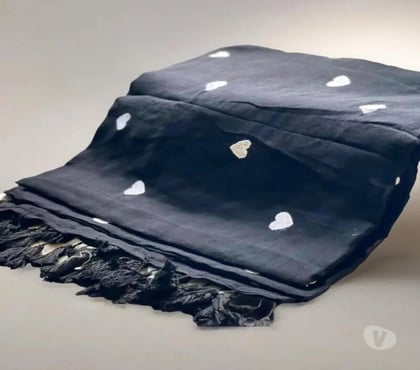 Clothes manufacturers - Photos for Comfortable Buta Mulmul Cotton Saree
