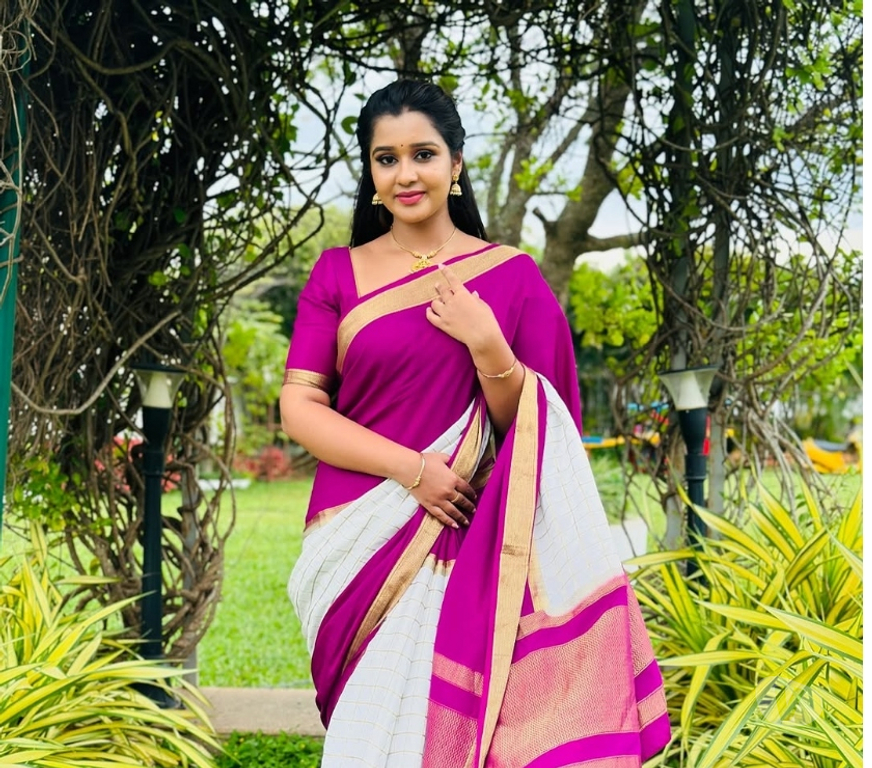 Buy & Sell Clothes Bangalore - Photos for The Ultimate Guide to Bridal Mysore Silk Sarees