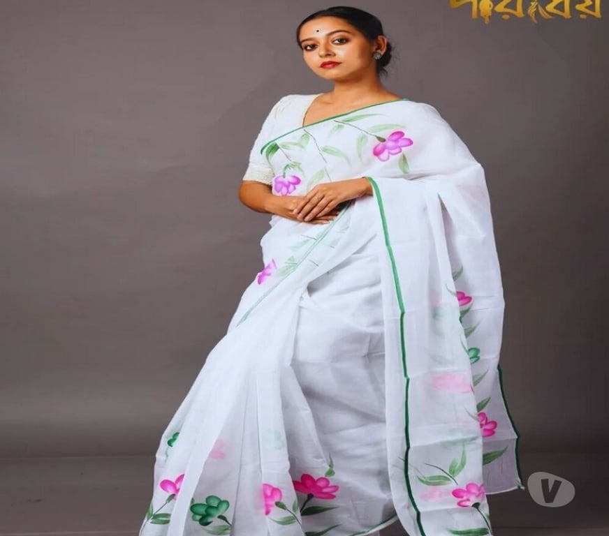 Buy & Sell Clothes Kolkata - Photos for White Mulmul Cotton Saree with Floral Print for Durga Puja