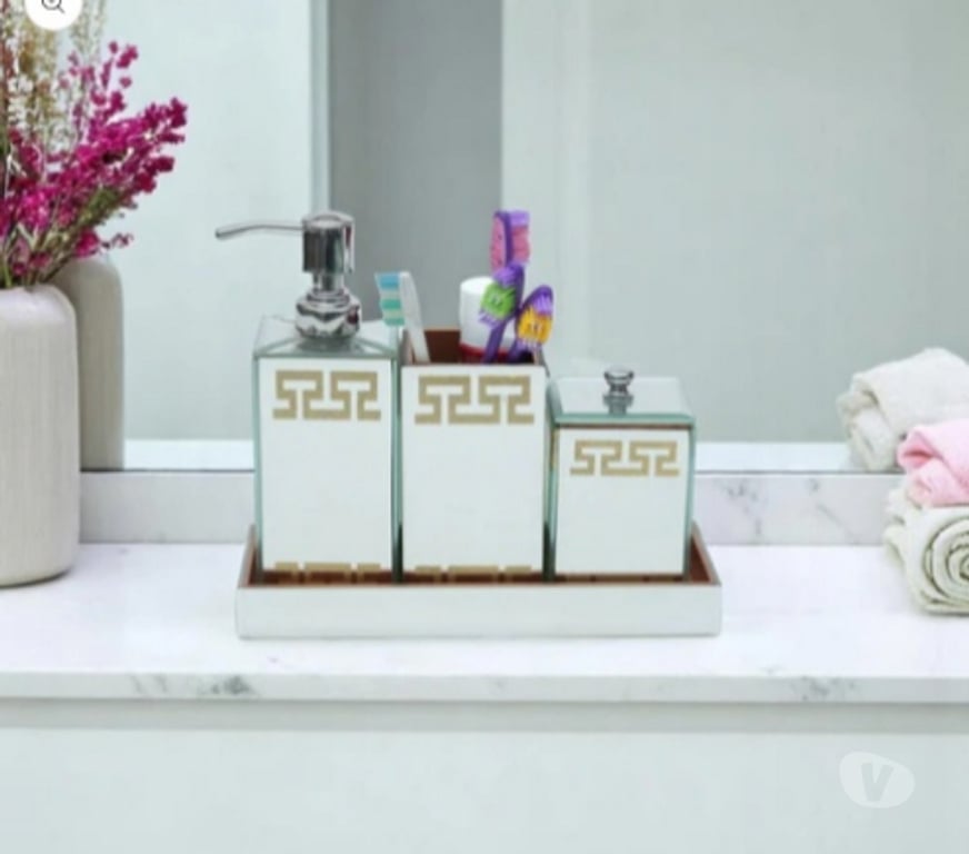 Renovation services Gurgaon - Photos for Bathroom Accessories Set | Complete Bath Set with Luxury Bat
