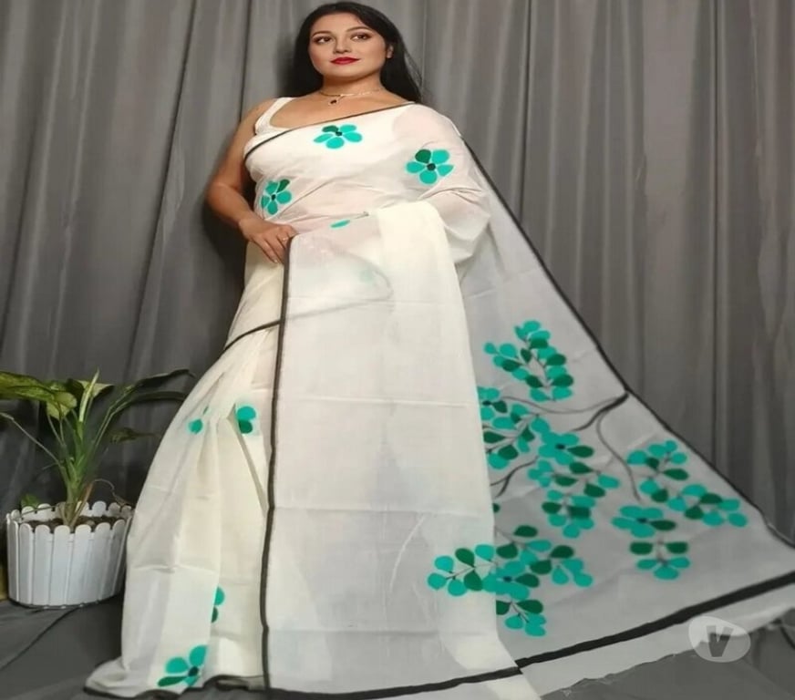 Buy & Sell Clothes Kolkata - Photos for White Pure Mull Cotton Saree with Hand Printed Green Jaba