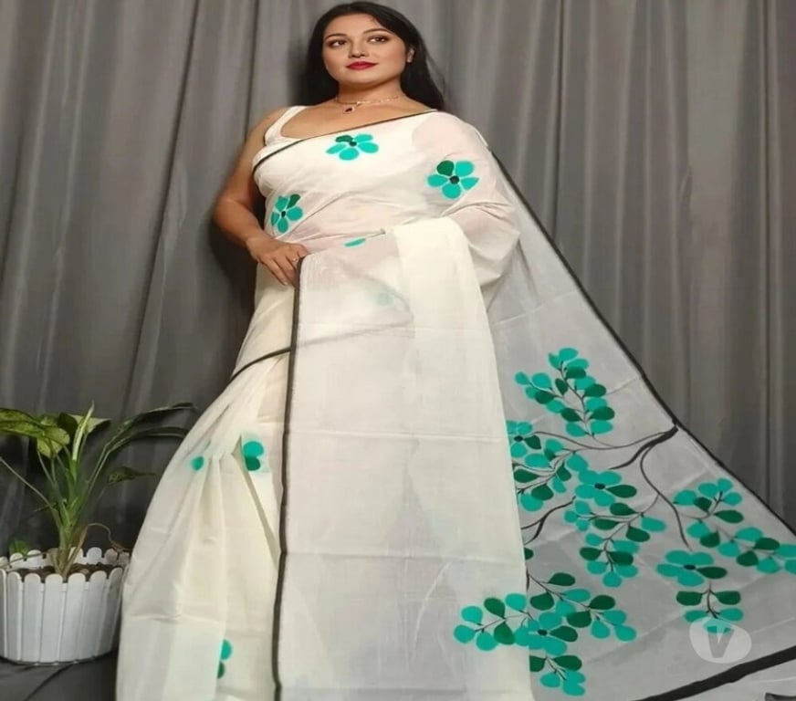 Buy & Sell Clothes Kolkata - Photos for White Pure Mull Cotton Saree with Hand Printed Green Jaba